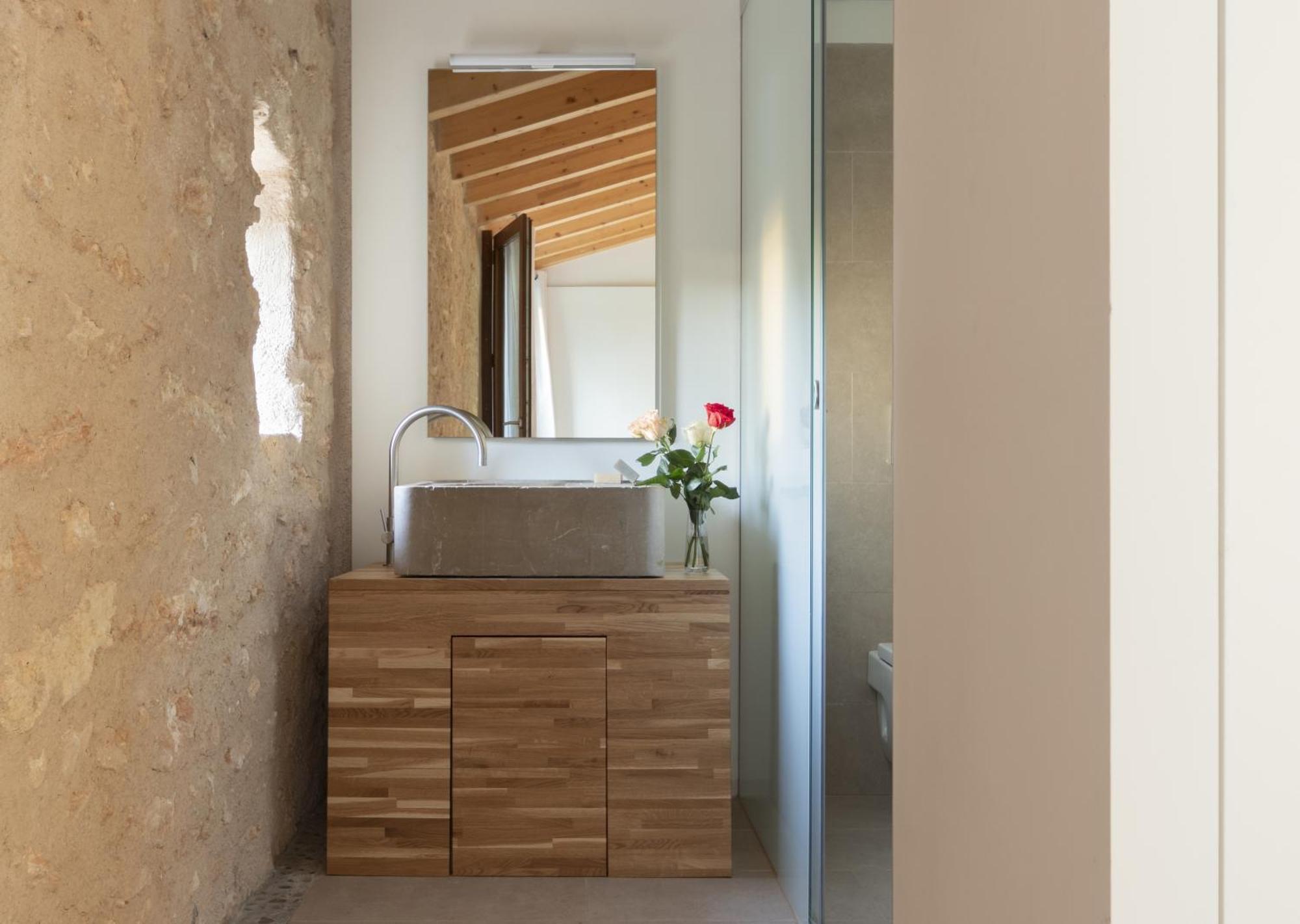 Cas Padrins Piscina Barbacoa Diseno Y Confort Consell
